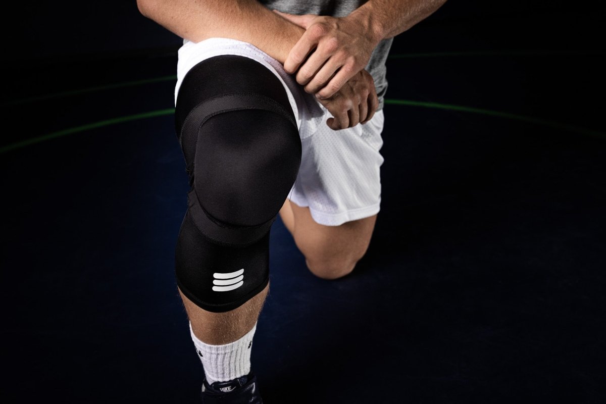 Mid-Length Padded Knee Sleeve - Black